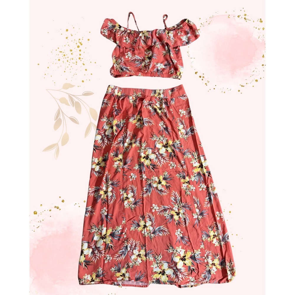 *NWOT* Floral 2 Piece‎ Set. Coral Pink Crop Top (L), Maxi Skirt (XL)